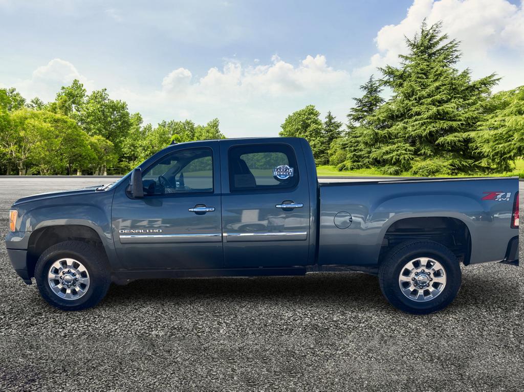 2011 GMC Sierra - $31,995