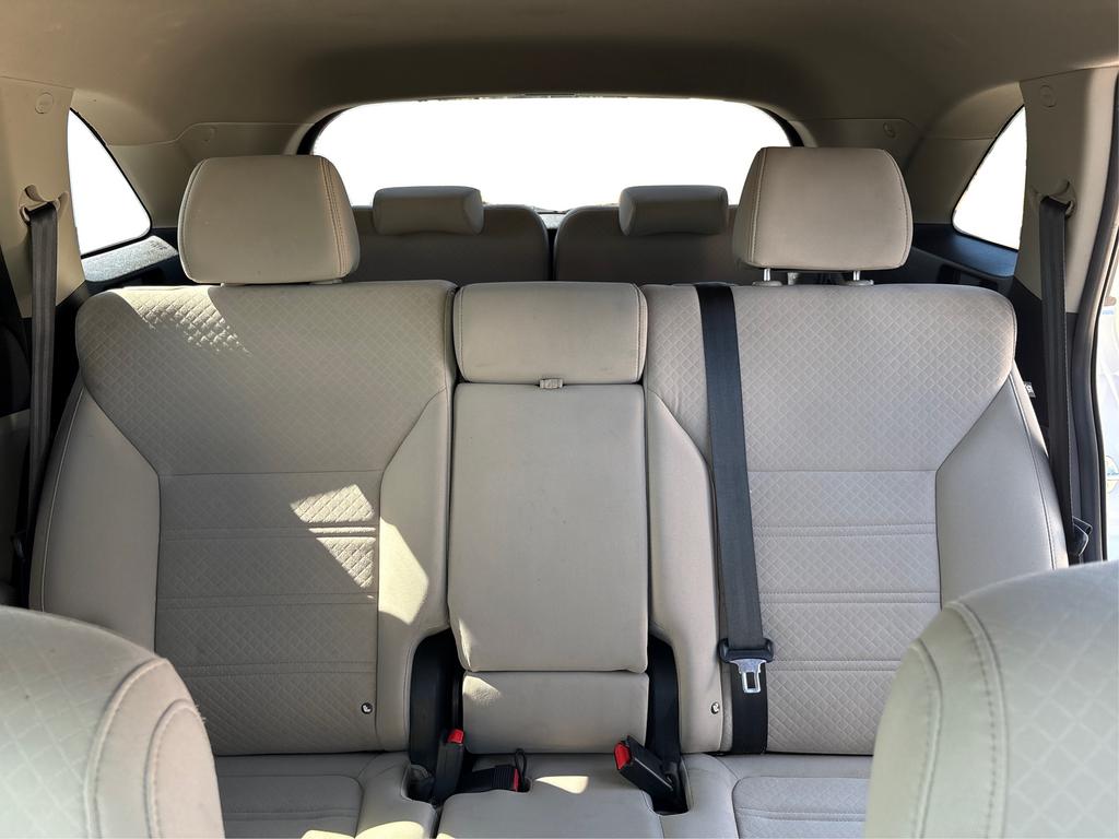 2016 Kia Sorento - $12,995