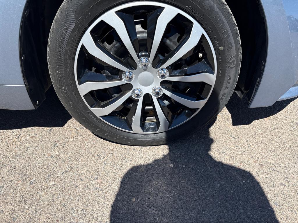 2020 Toyota Corolla - $18,995