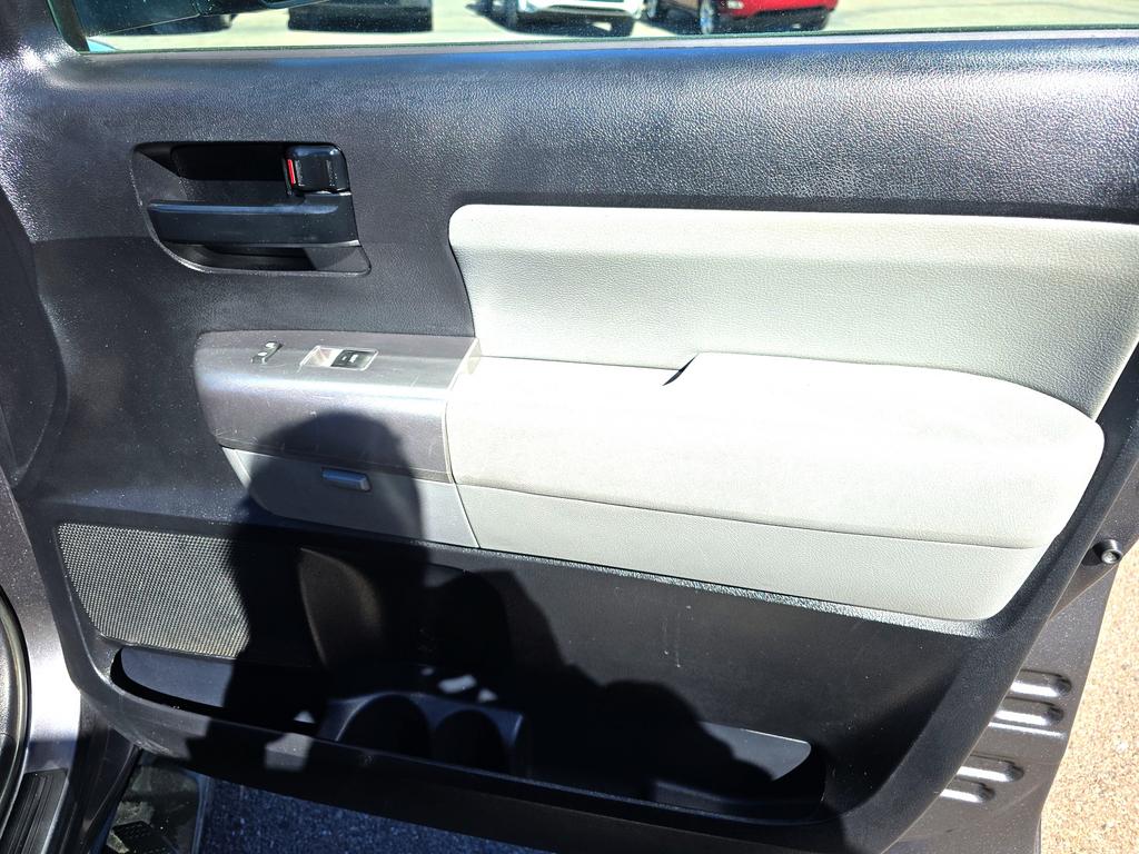 2018 Toyota Sequoia - $34,995