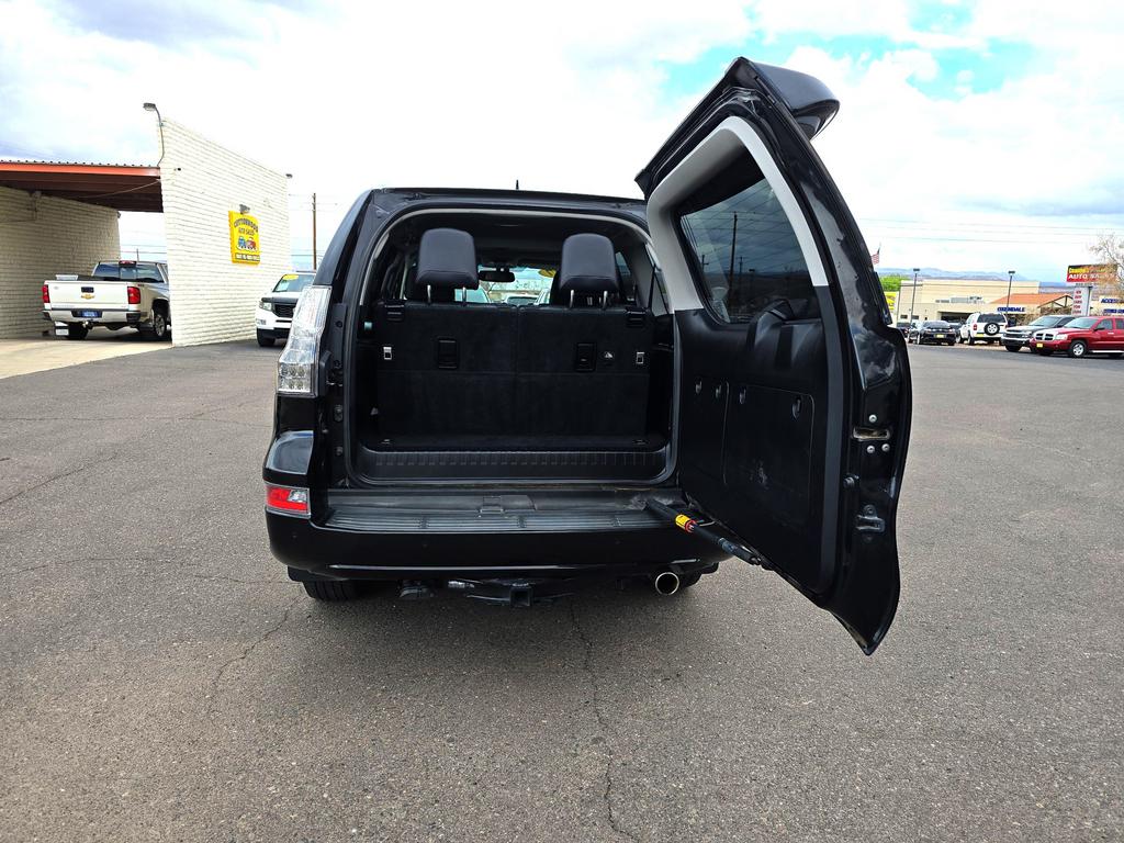 2017 Lexus GX 460 photo