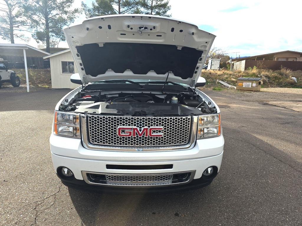 2008 GMC Sierra - $21,995