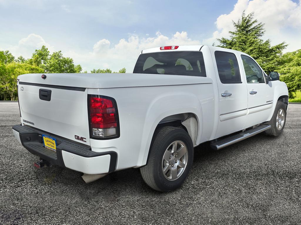2008 GMC Sierra - $21,995