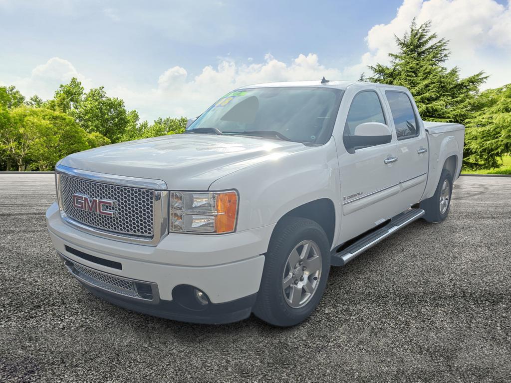 2008 GMC Sierra - $21,995