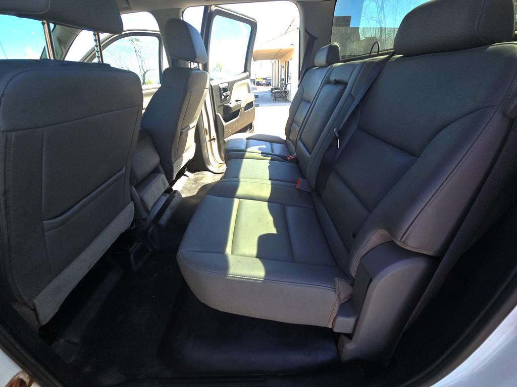 2017 Chevrolet Silverado 2500HD - $27,995