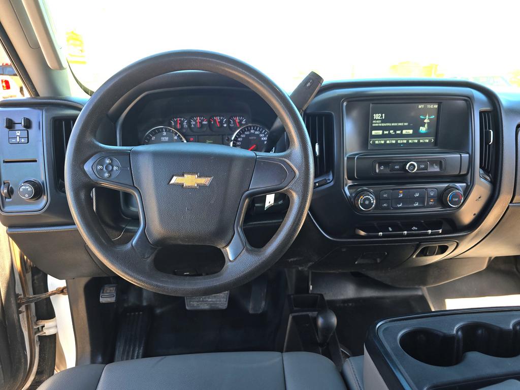 2017 Chevrolet Silverado 2500HD - $27,995