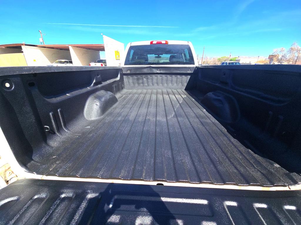 2017 Chevrolet Silverado 2500HD - $27,995
