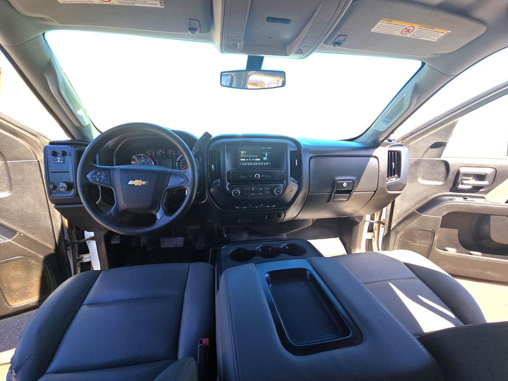 2017 Chevrolet Silverado 2500HD - $27,995