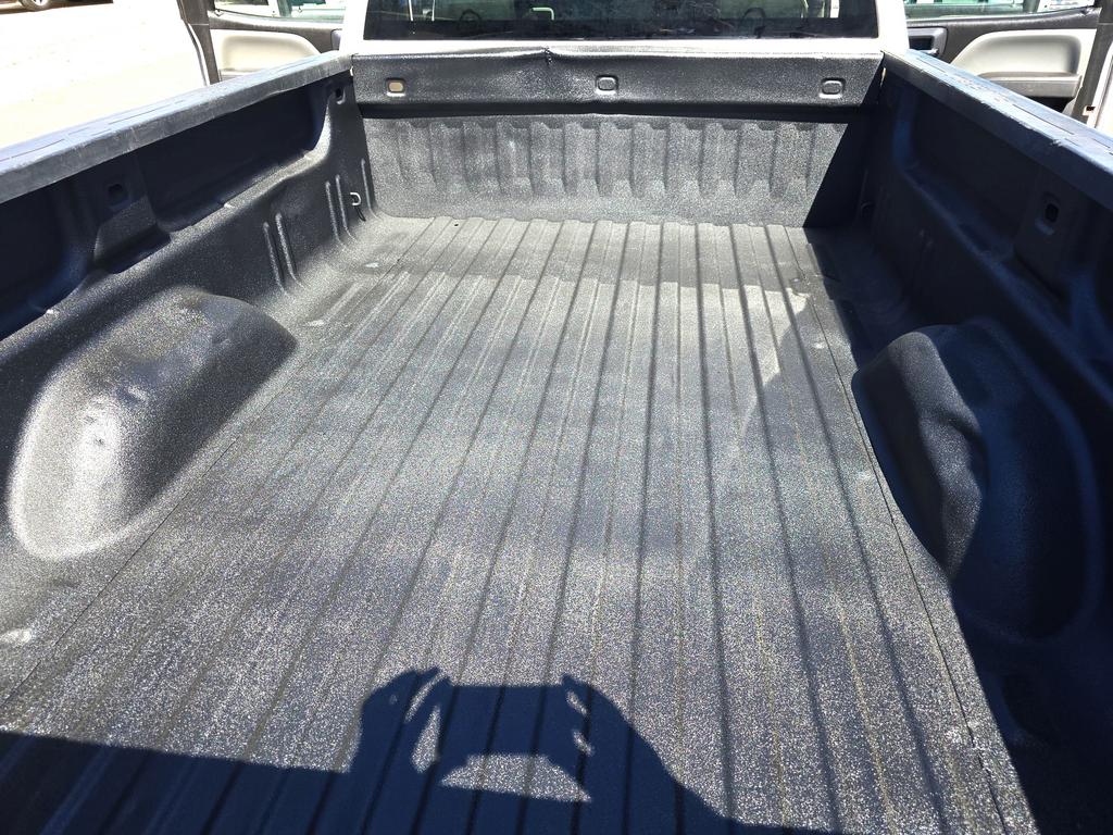 2017 Chevrolet Silverado 2500HD - $27,995