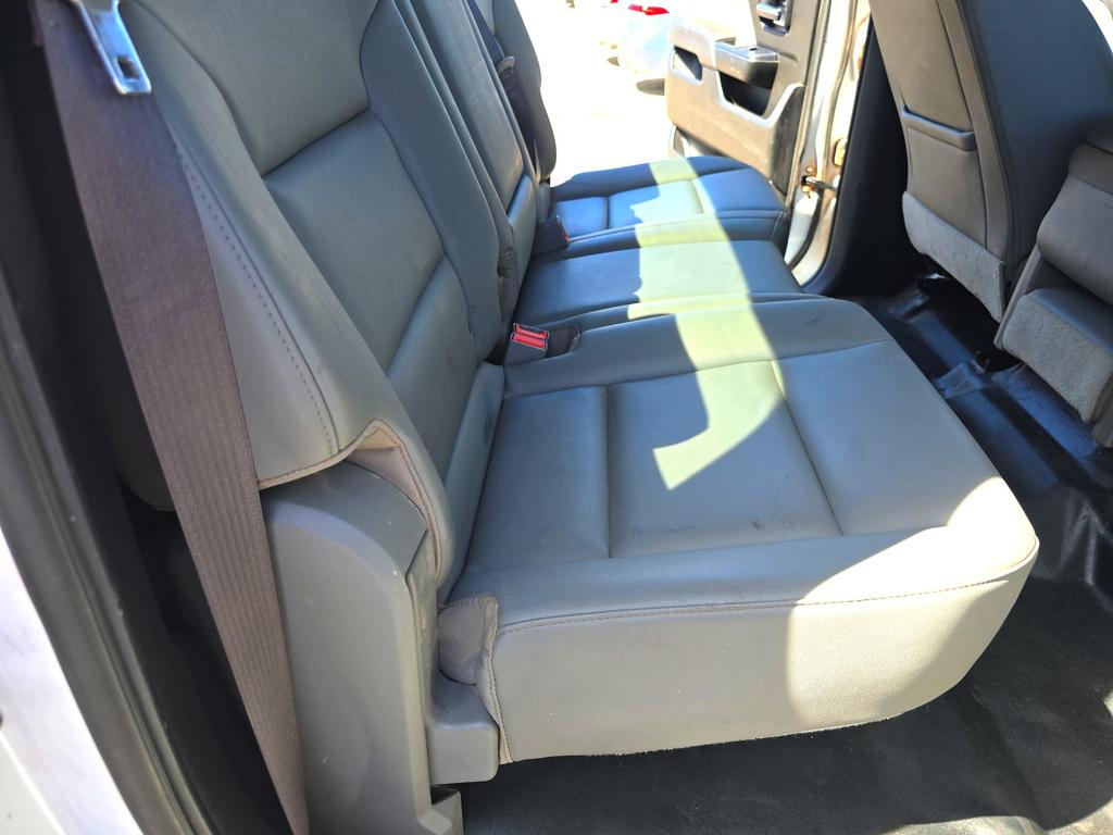 2017 Chevrolet Silverado 2500HD - $27,995