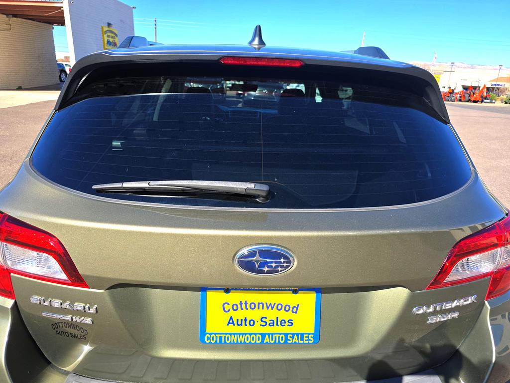 2019 Subaru Outback - $20,995