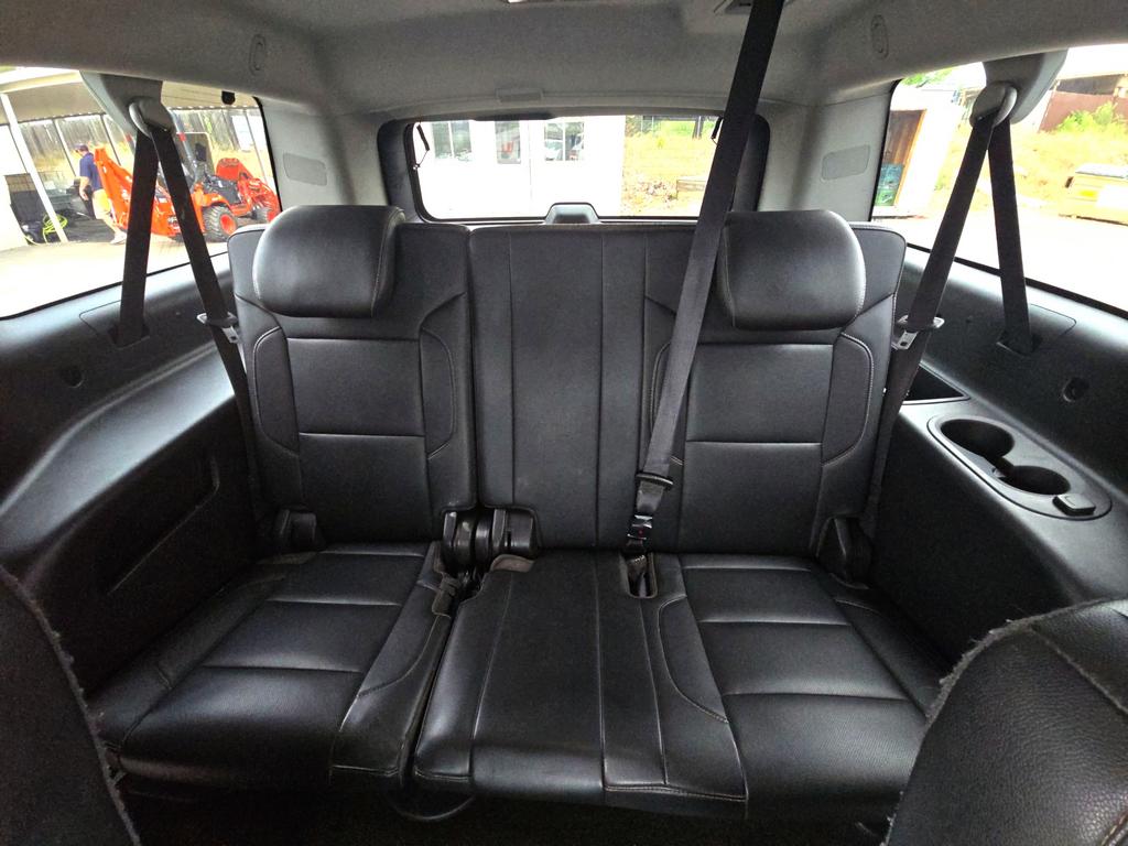 2018 Chevrolet Suburban - $27,995