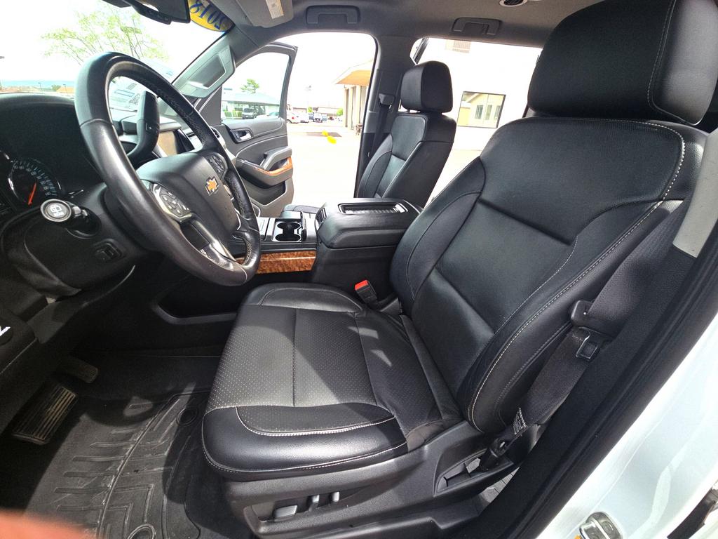 2018 Chevrolet Suburban - $27,995