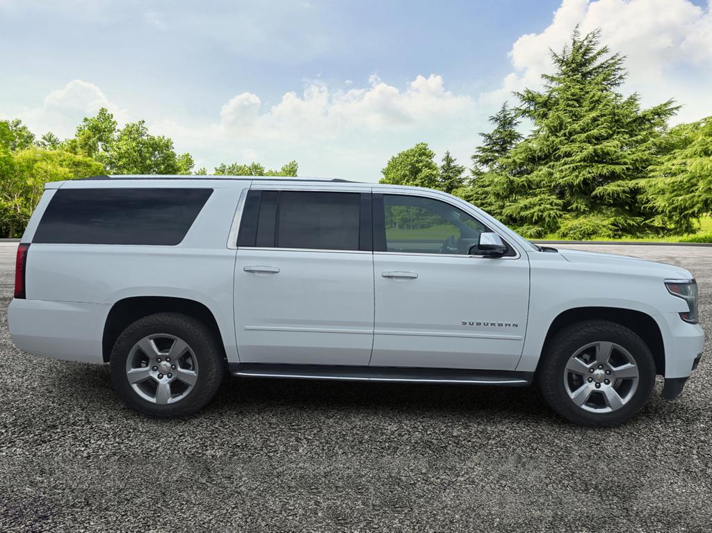 2018 Chevrolet Suburban - $27,995