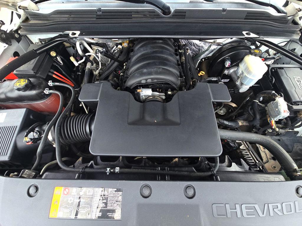 2018 Chevrolet Suburban - $27,995