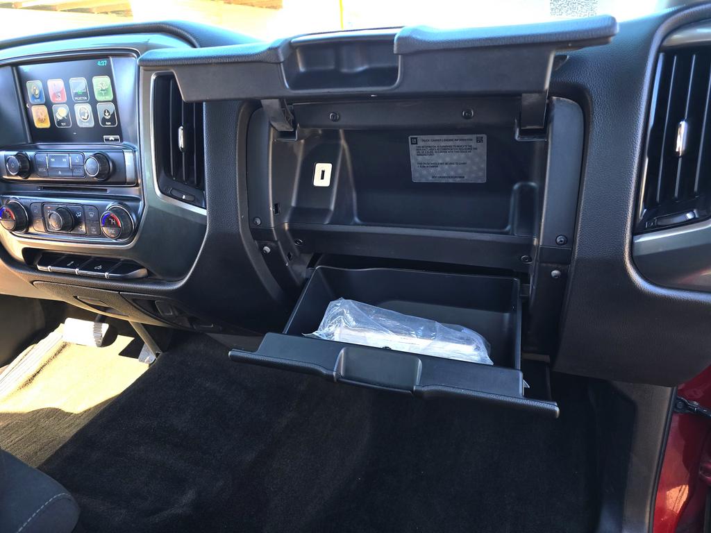 2018 Chevrolet Silverado 1500 - $24,995