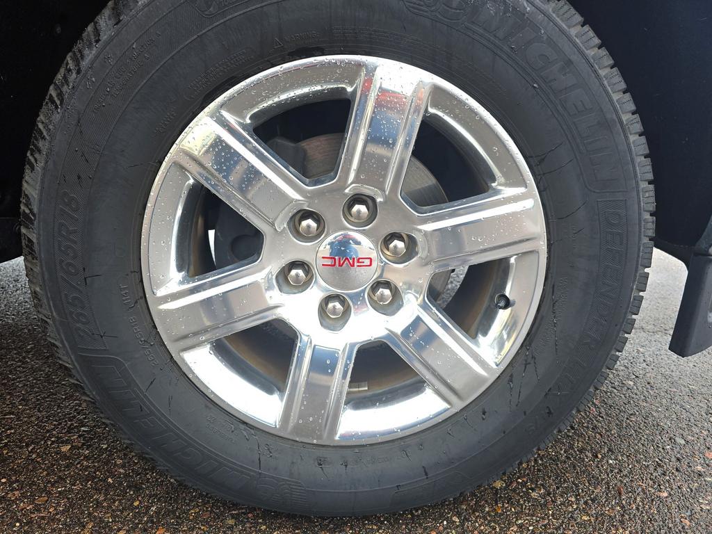 2015 GMC Sierra 1500 - $26,995