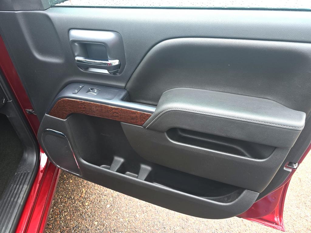 2015 GMC Sierra 1500 - $26,995