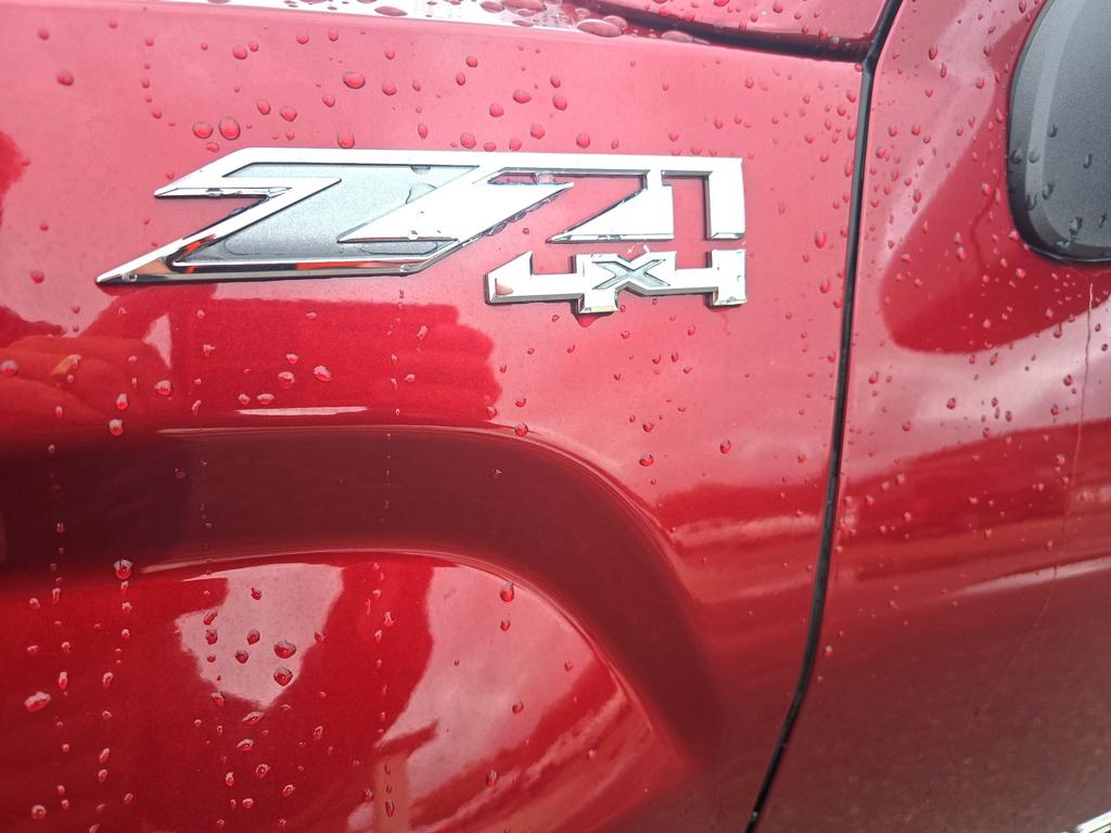 2015 GMC Sierra 1500 - $26,995