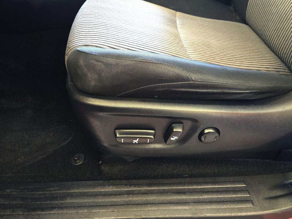 2015 Toyota 4Runner - $25,995