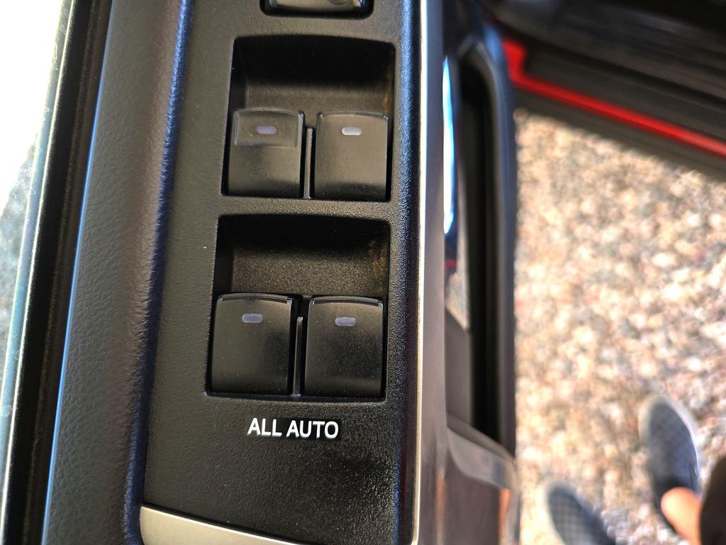 2015 Toyota 4Runner - $25,995