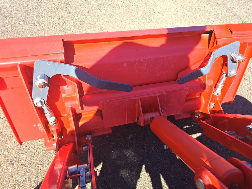 2021 Kubota  BX23s - $21,995