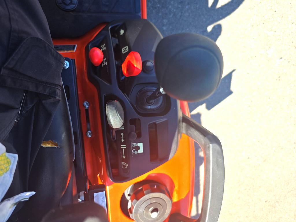 2021 Kubota  BX23s - $21,995