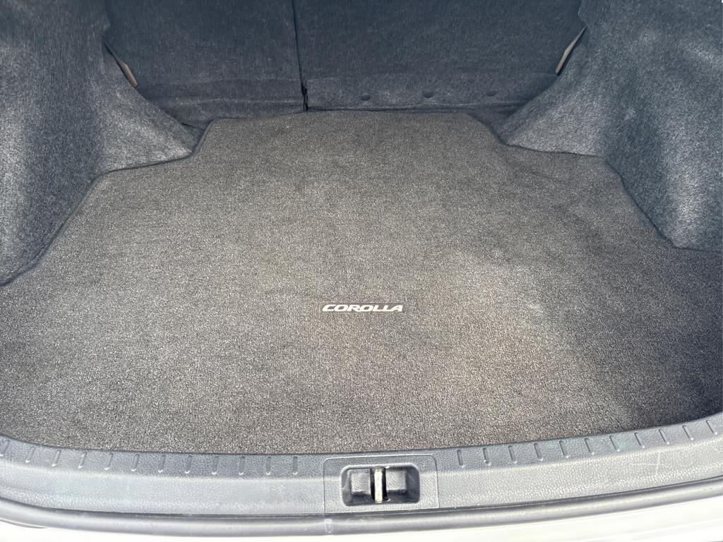 2015 Toyota Corolla - $16,995