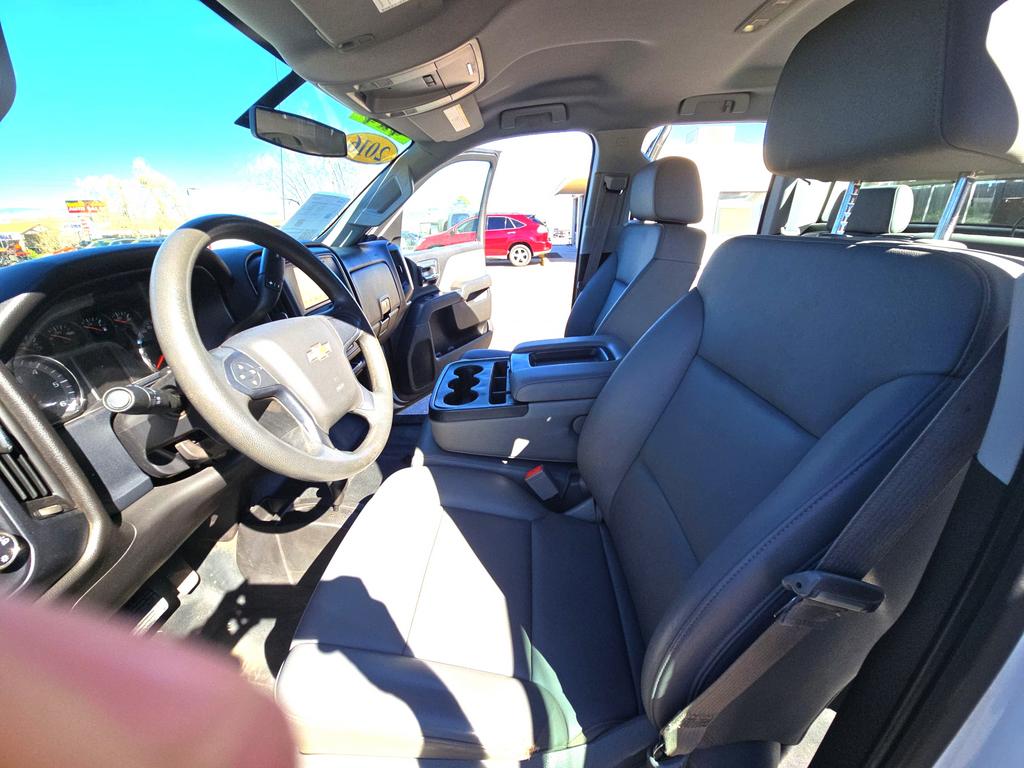 2016 Chevrolet Silverado - $22,995