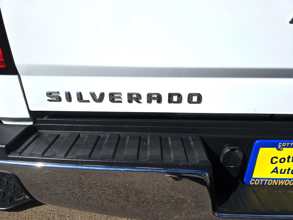 2016 Chevrolet Silverado - $22,995