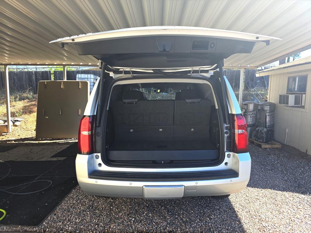 2017 Chevrolet Tahoe LT photo