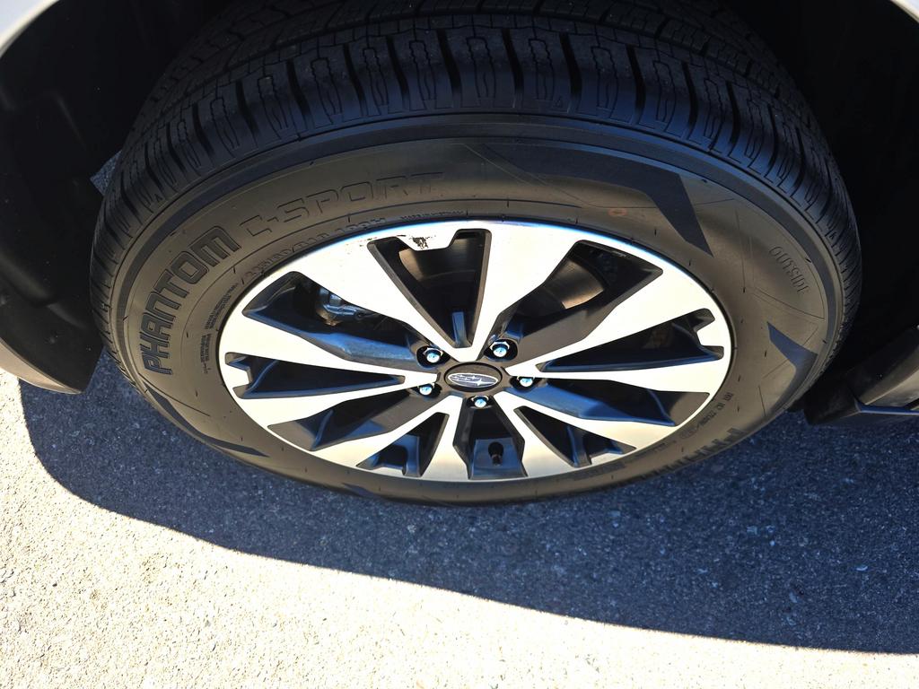 2016 Subaru Outback - $16,995