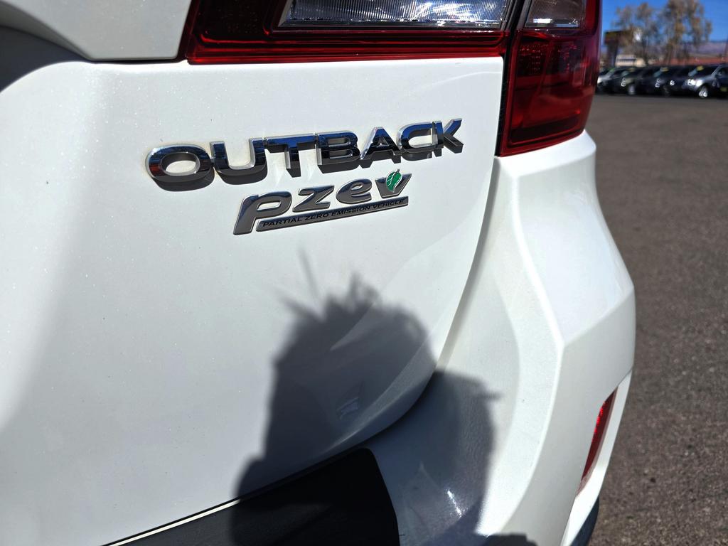 2016 Subaru Outback - $16,995