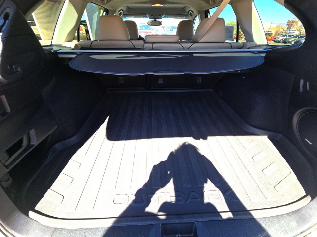 2016 Subaru Outback - $16,995