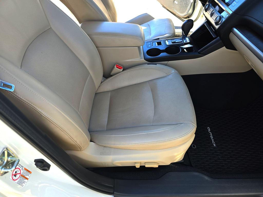 2016 Subaru Outback - $16,995