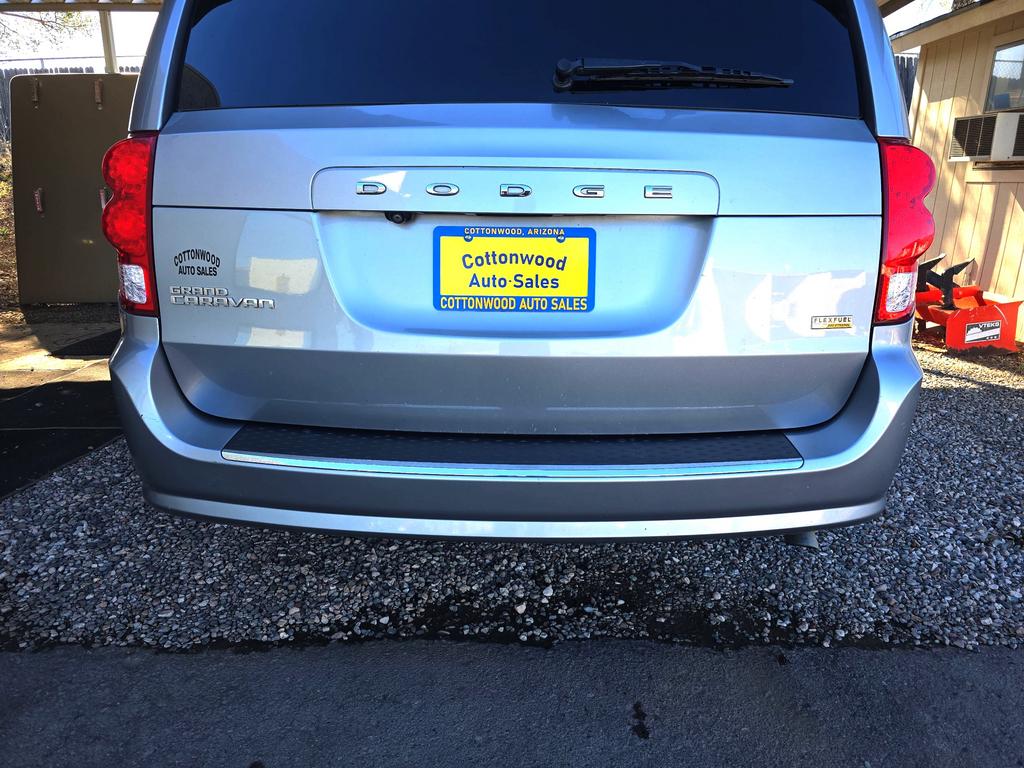 2018 Dodge Grand Caravan - $16,995