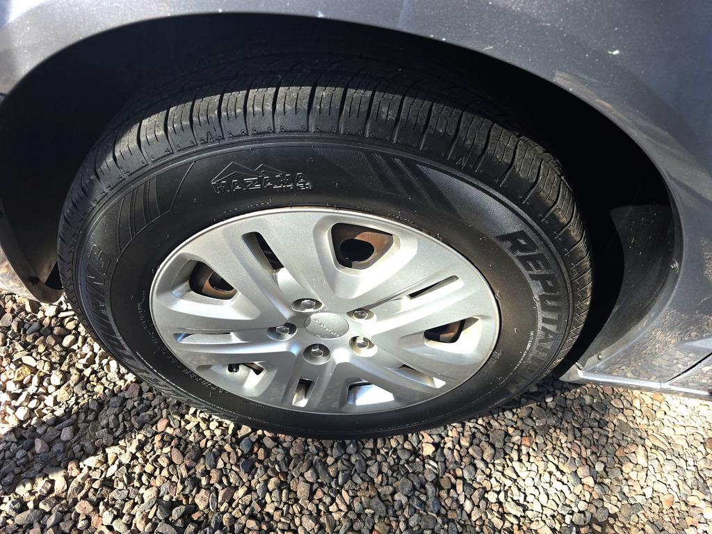 2018 Dodge Grand Caravan - $16,995