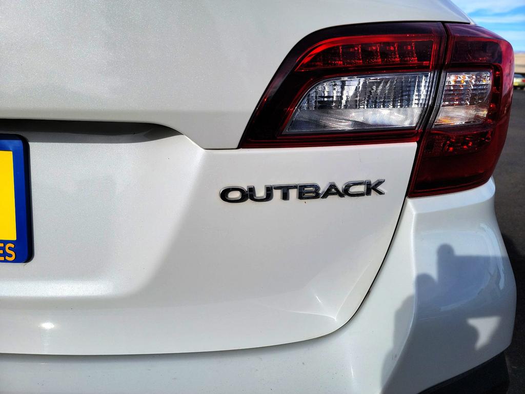 2019 Subaru Outback Limited photo