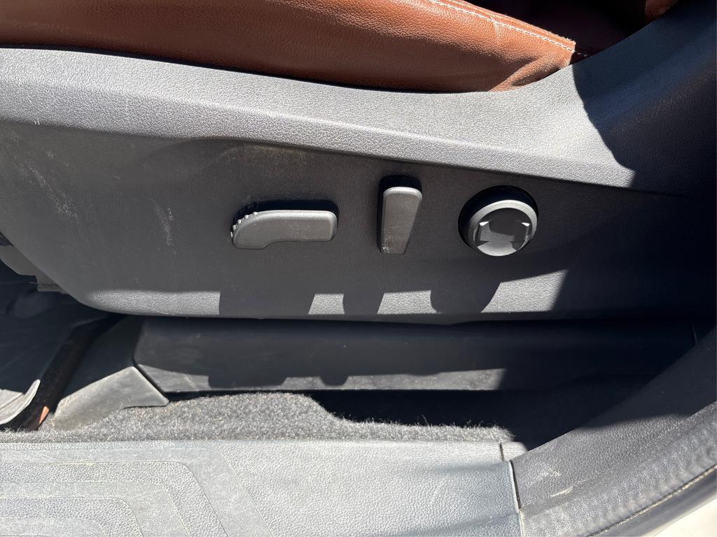 2019 Subaru Ascent - $19,995