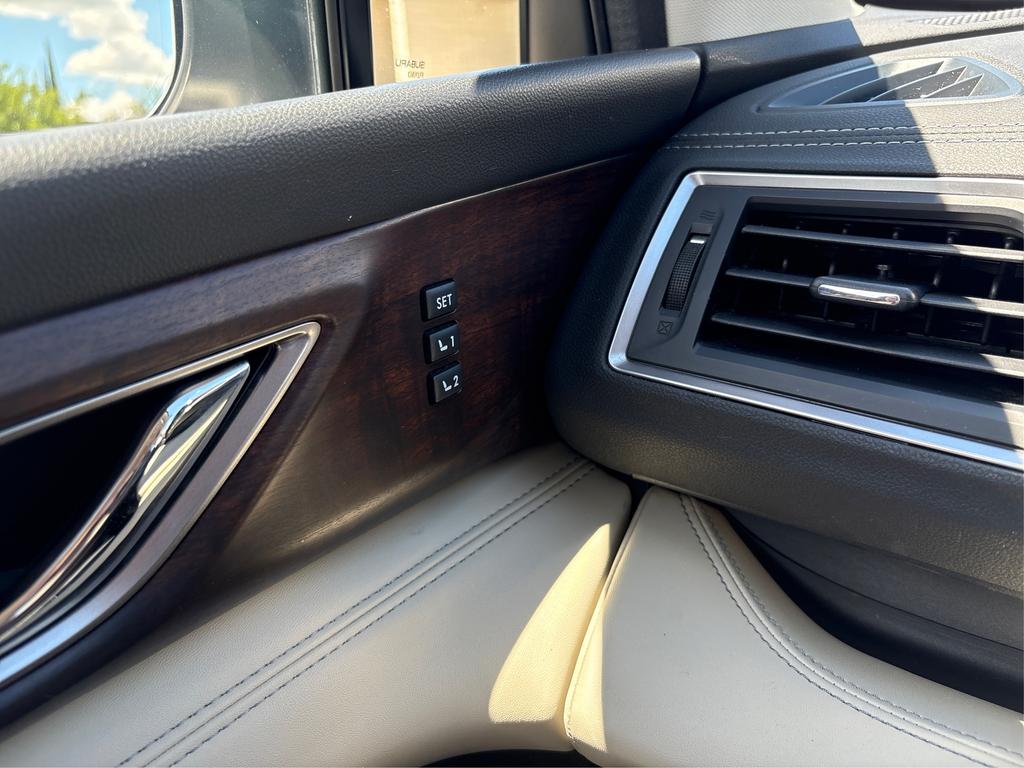 2019 Subaru Ascent - $19,995