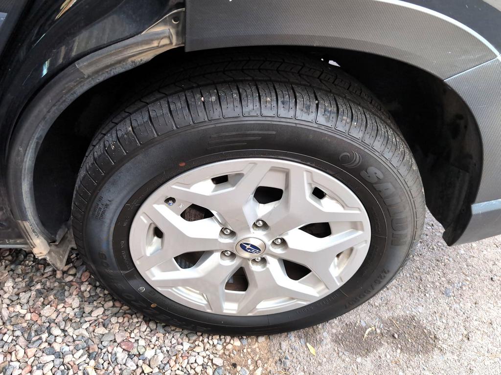 2019 Subaru Forester - $19,995
