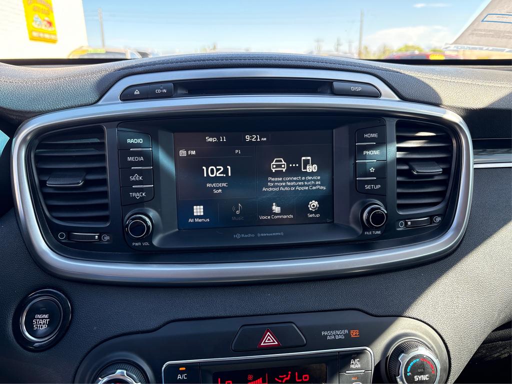 2019 Kia Sorento - $17,995