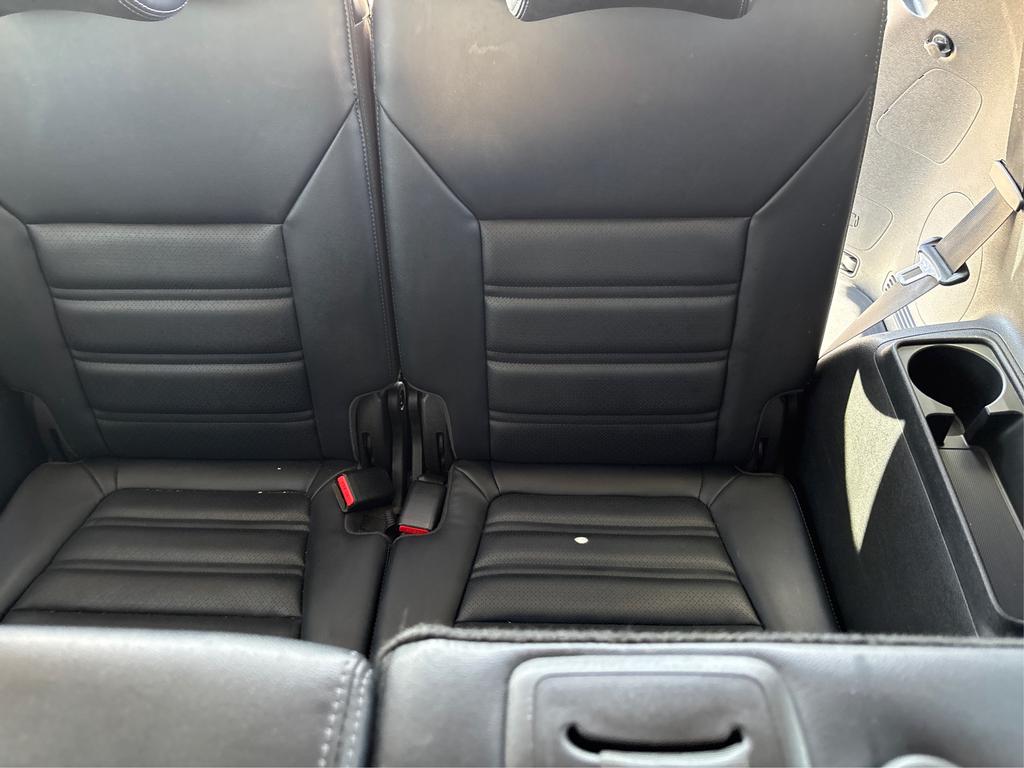 2019 Kia Sorento - $17,995