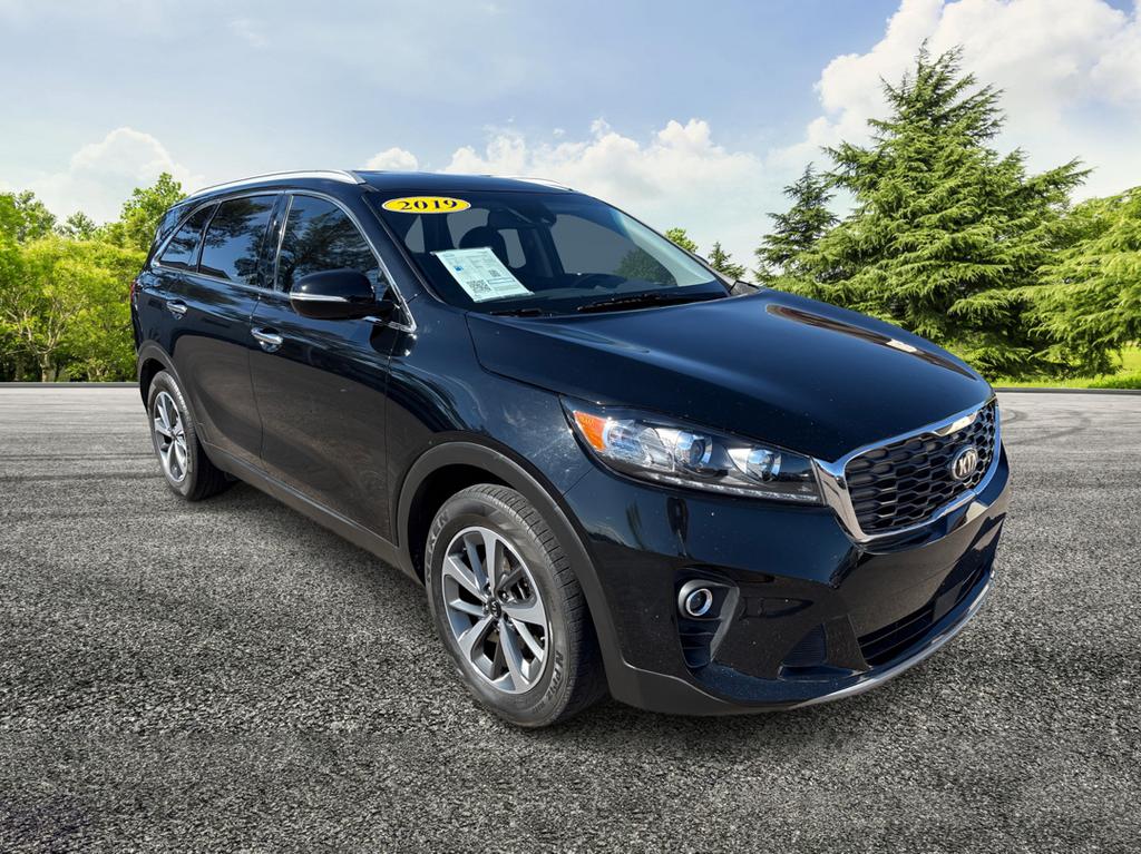 2019 Kia Sorento - $17,995