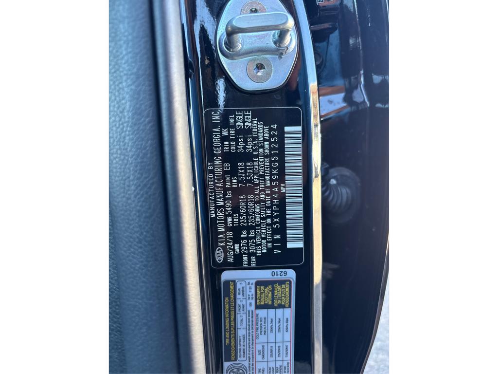 2019 Kia Sorento - $17,995