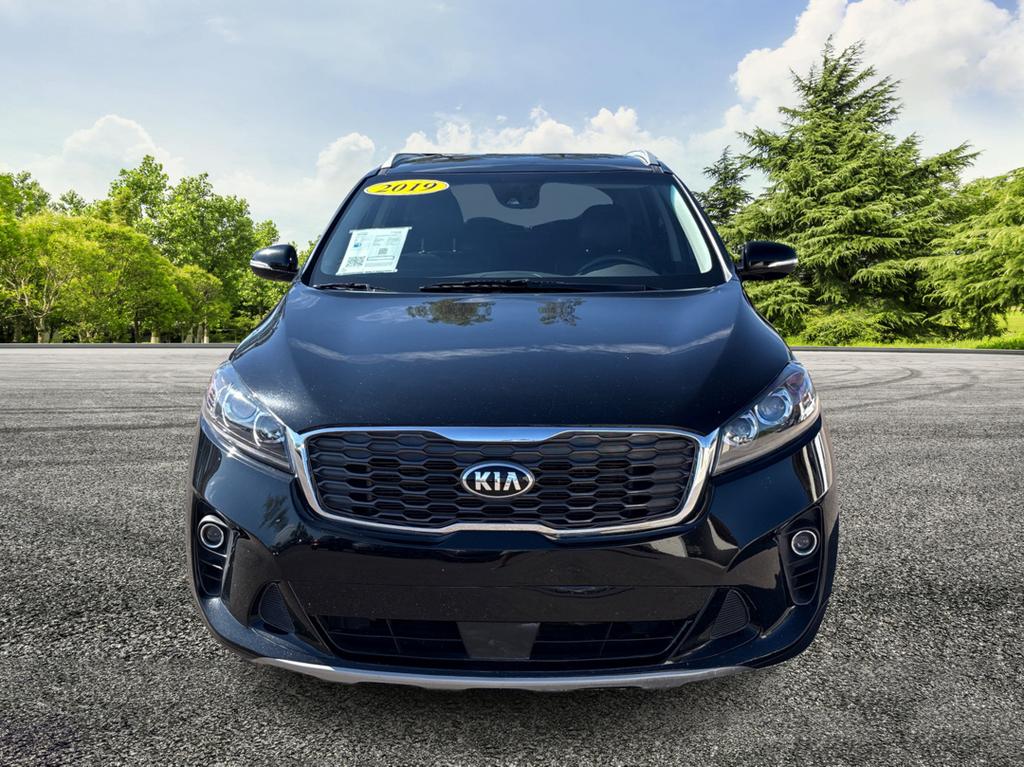 2019 Kia Sorento - $17,995