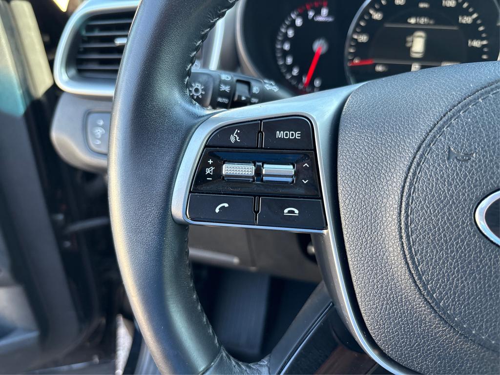 2019 Kia Sorento - $17,995