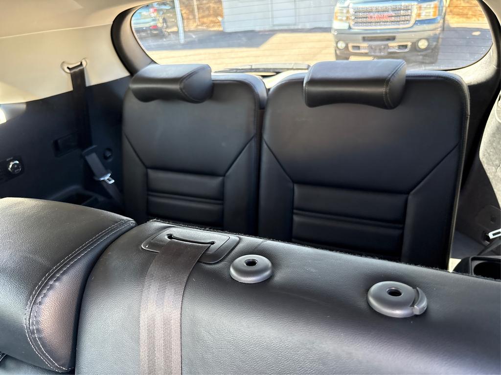2019 Kia Sorento - $17,995