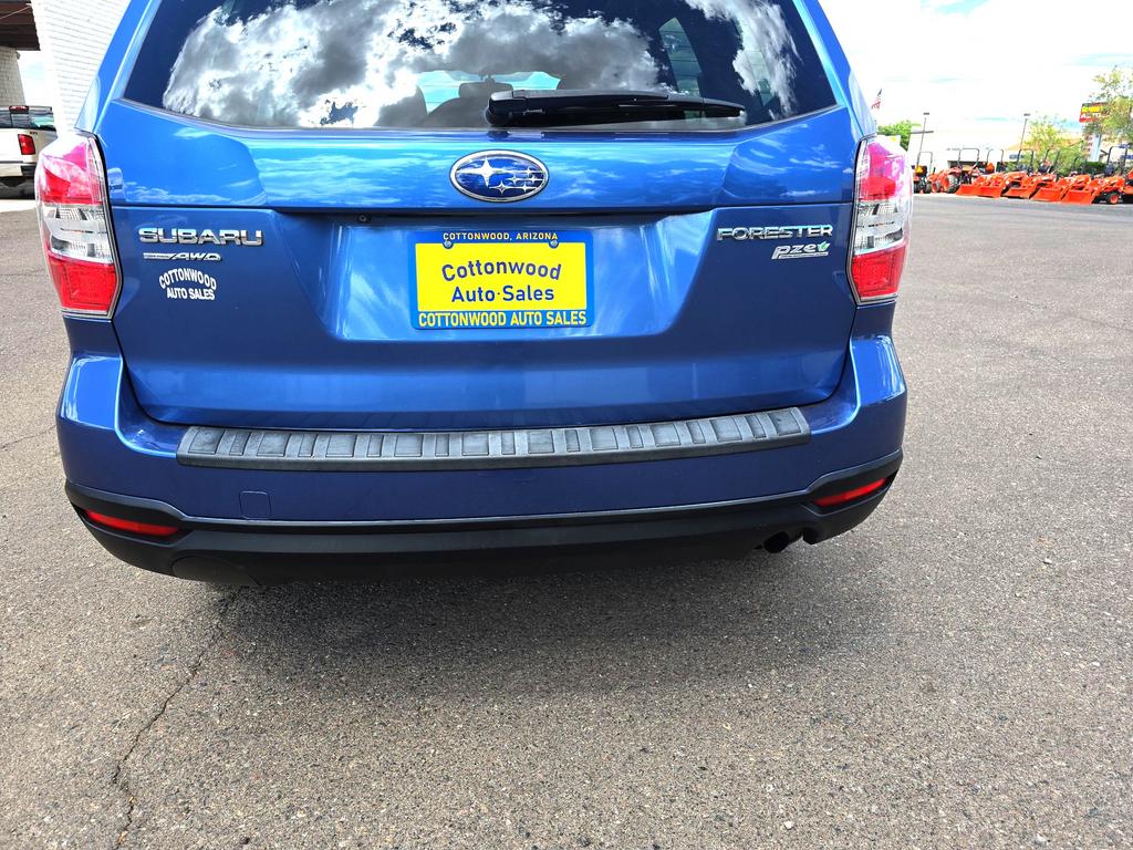 2015 Subaru Forester - $14,995