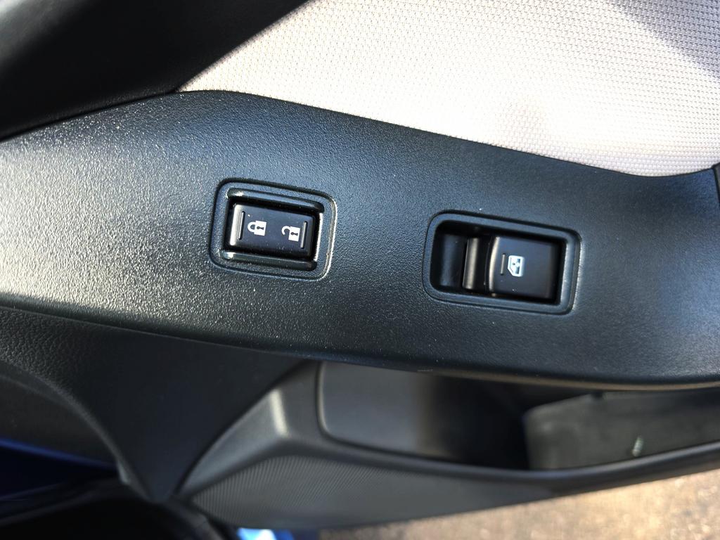 2015 Subaru Forester - $14,995